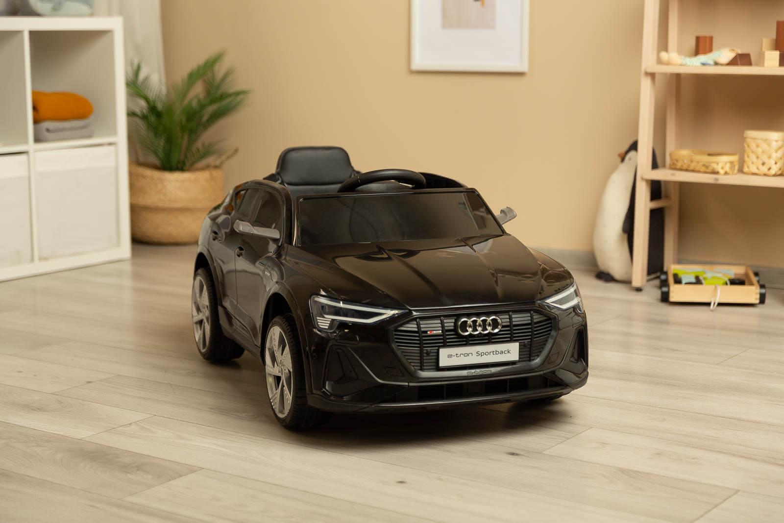 AKUMULATORSKO VOZILO AUDI ETRON SPORTBACK