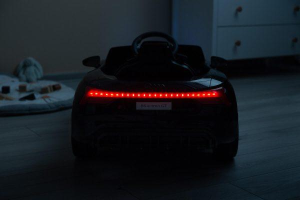 AKUMULATORSKO VOZILO AUDI RS E TRON GT